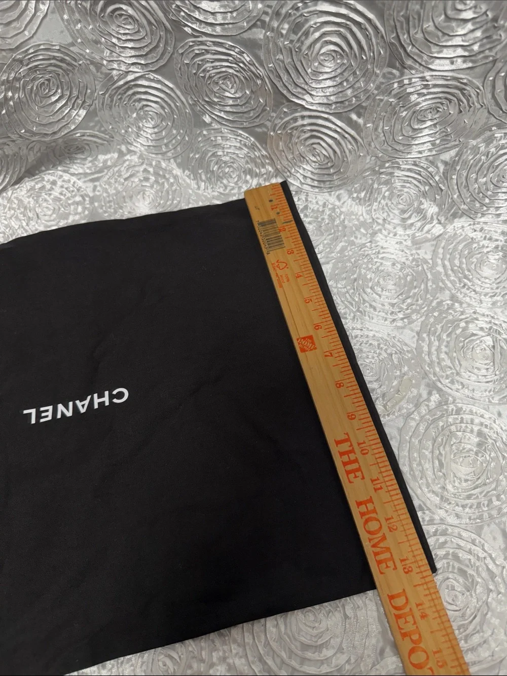 Chanel Box-Dust Bag (Authentic)